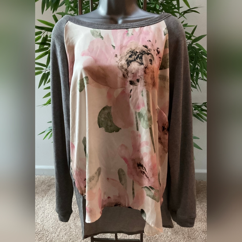 Ttee  Beautiful Floral Long Sleeve Blouse